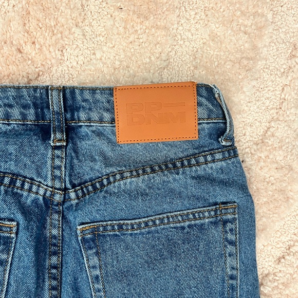 Princess Polly Straight Leg Jeans - Picture 4 of 4